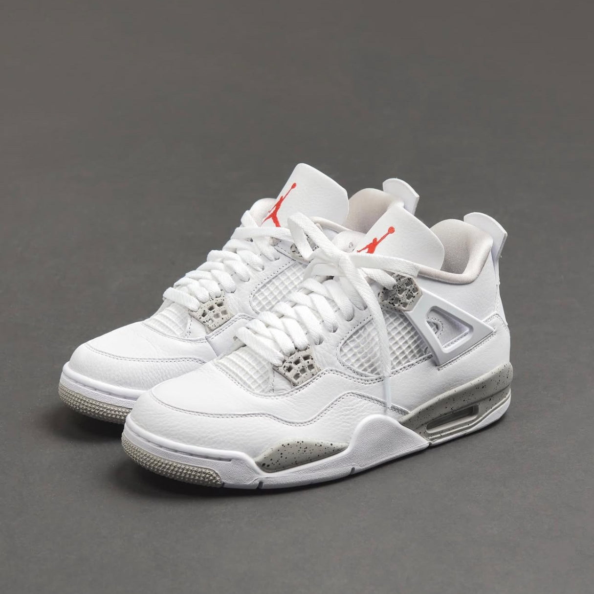 NIKE SNEAKER MYSTERY BOX
