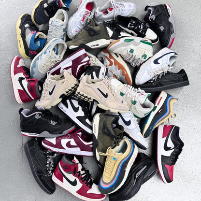 NIKE SNEAKER MYSTERY BOX