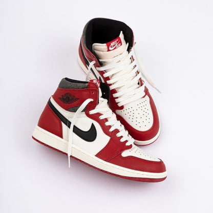 NIKE SNEAKER MYSTERY BOX