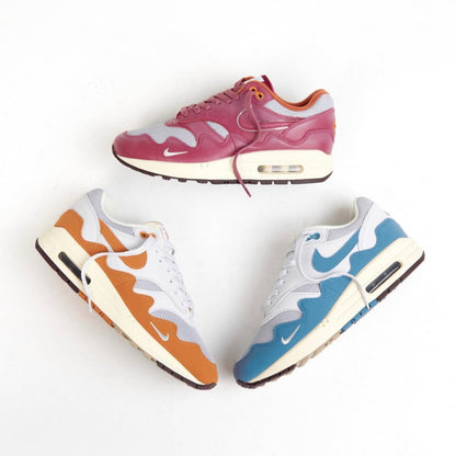 NIKE SNEAKER MYSTERY BOX